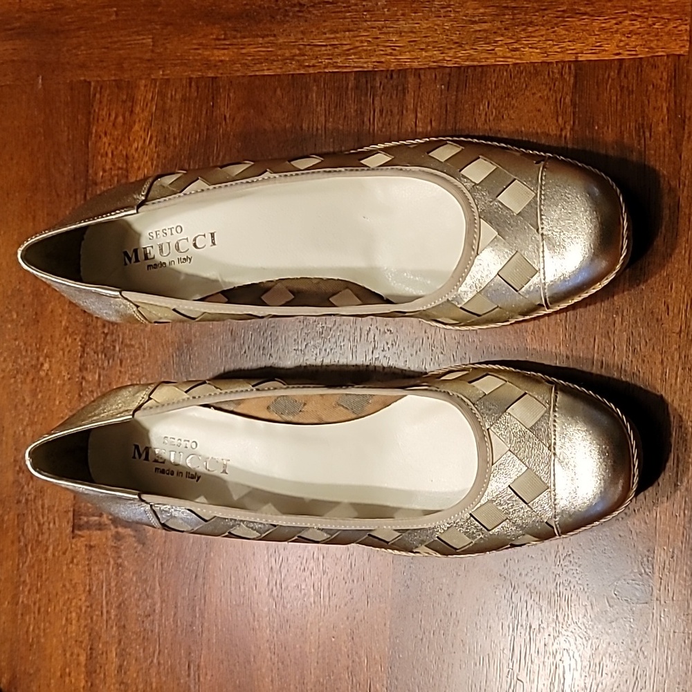 Wedge high heels